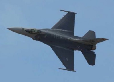 F-16 (2).jpg