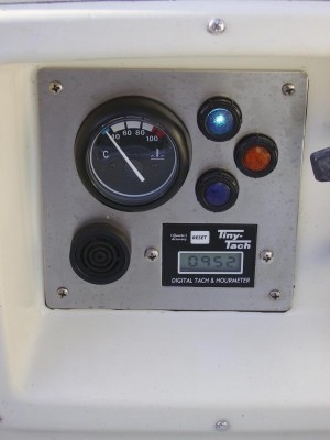 motorpanel2.JPG