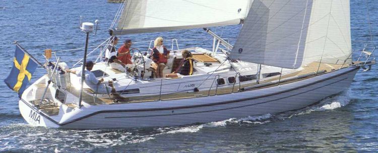 maxi 38 yacht